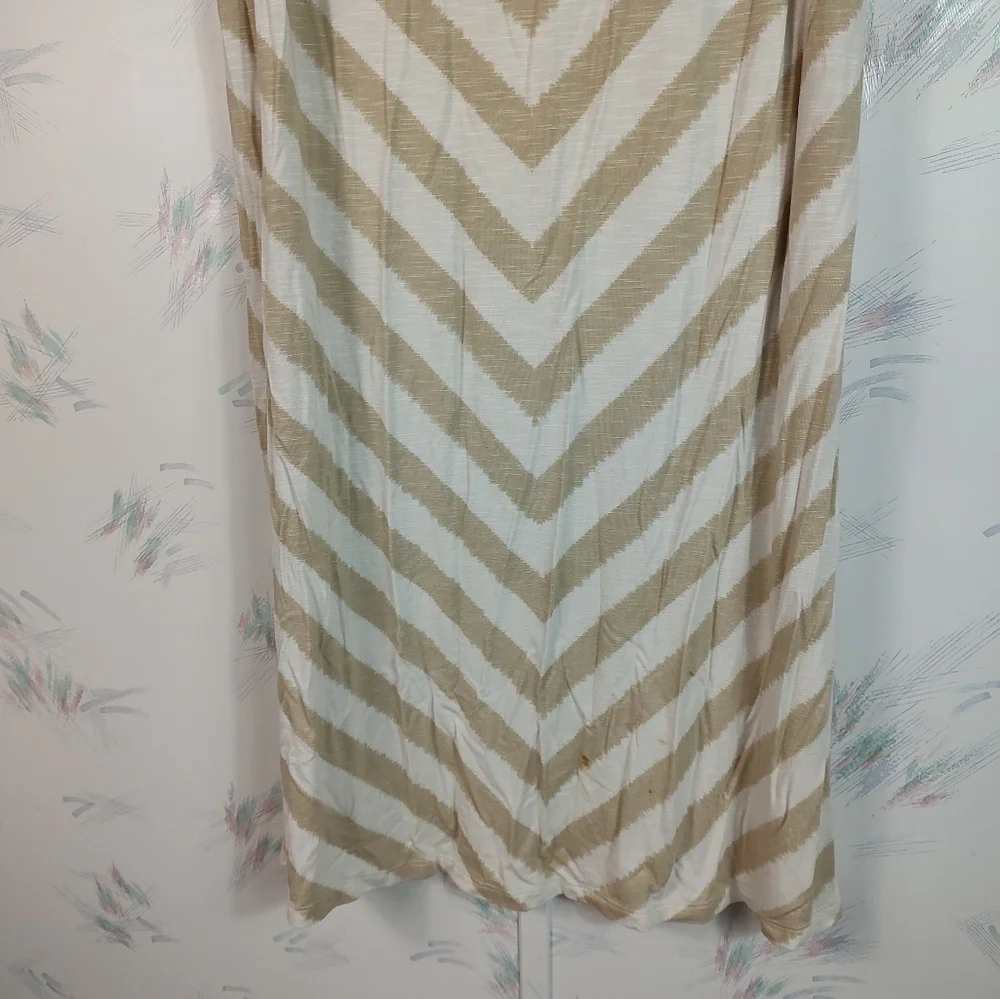 Chico's 2 Beige Chevron Print Midi Skirt - Picture 3 of 10